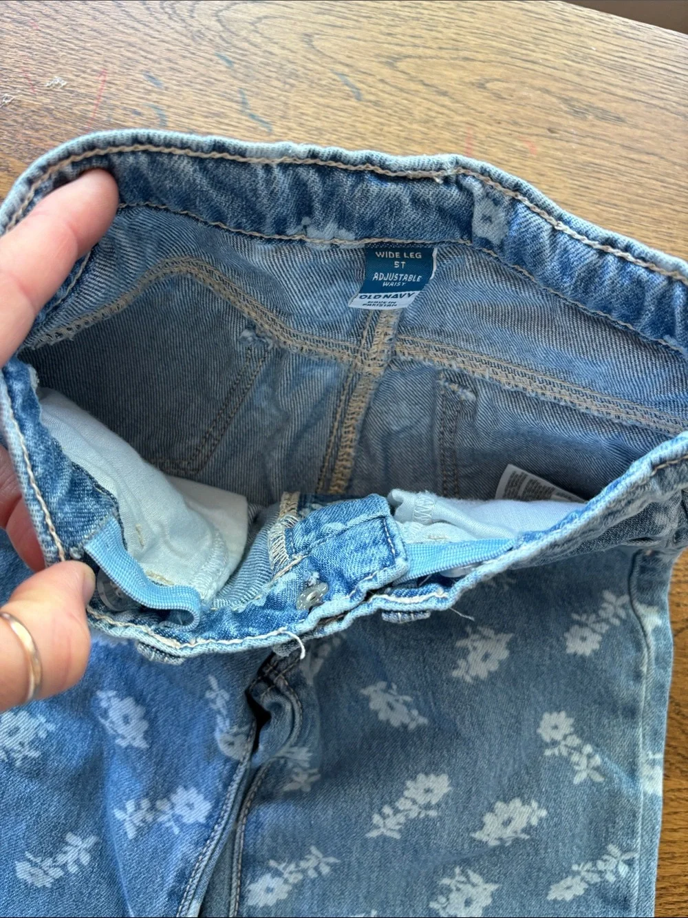 Old Navy Girls 5T Wide Leg Floral Print Jeans Adjustable Waist